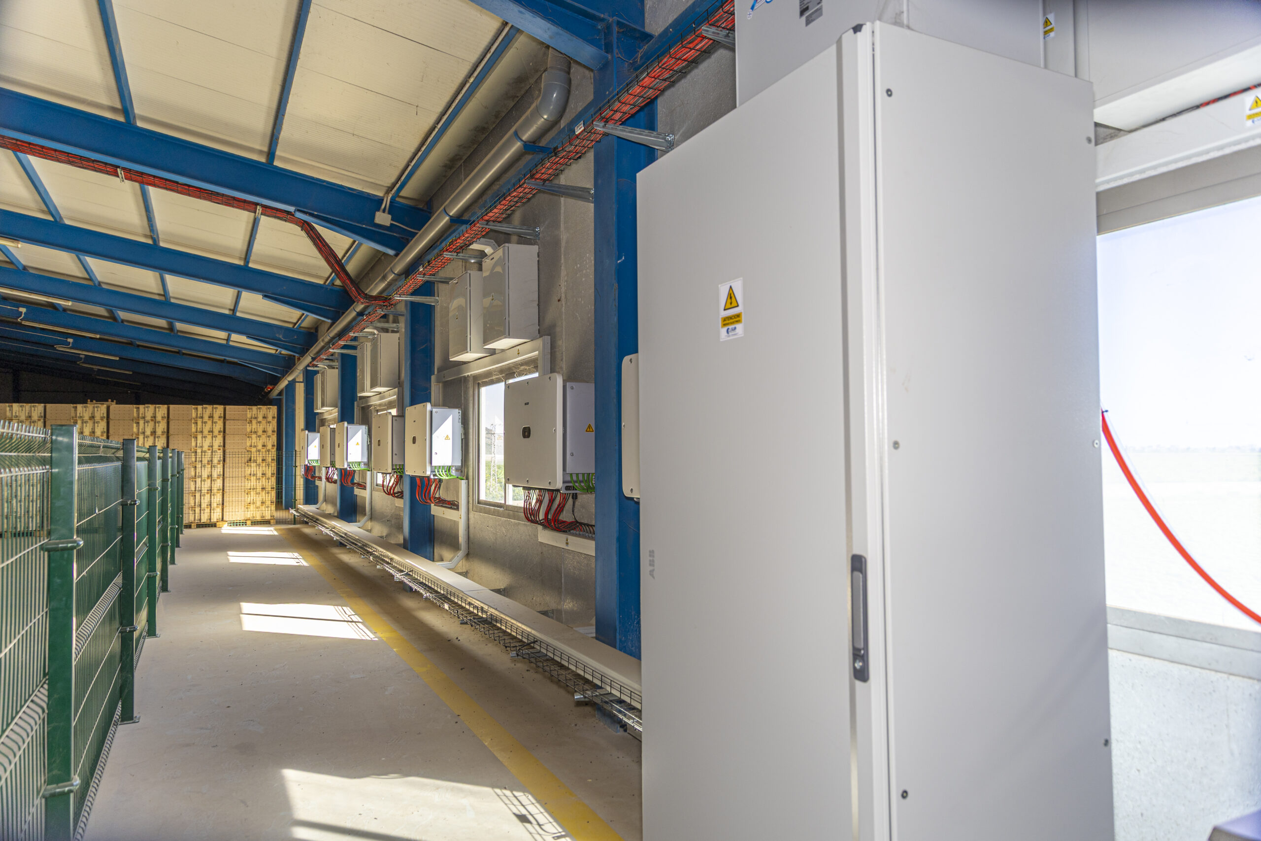 central-inversores-800kw-ingenieria-grupo-luna