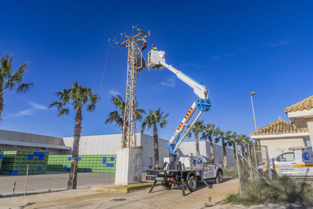 ingenieria instalaciones electricas grupo luna